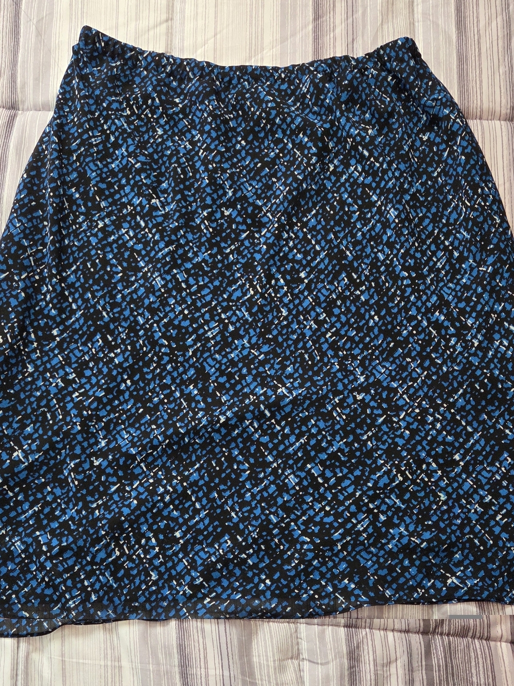 J. Jill Abstract Geometric Print Knit A-Line Skirt - Blue & Black